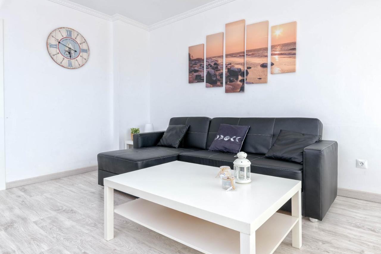 Ferienwohnung Benalmadena, Frente A La Playa Y Puerto Marina Exterior foto